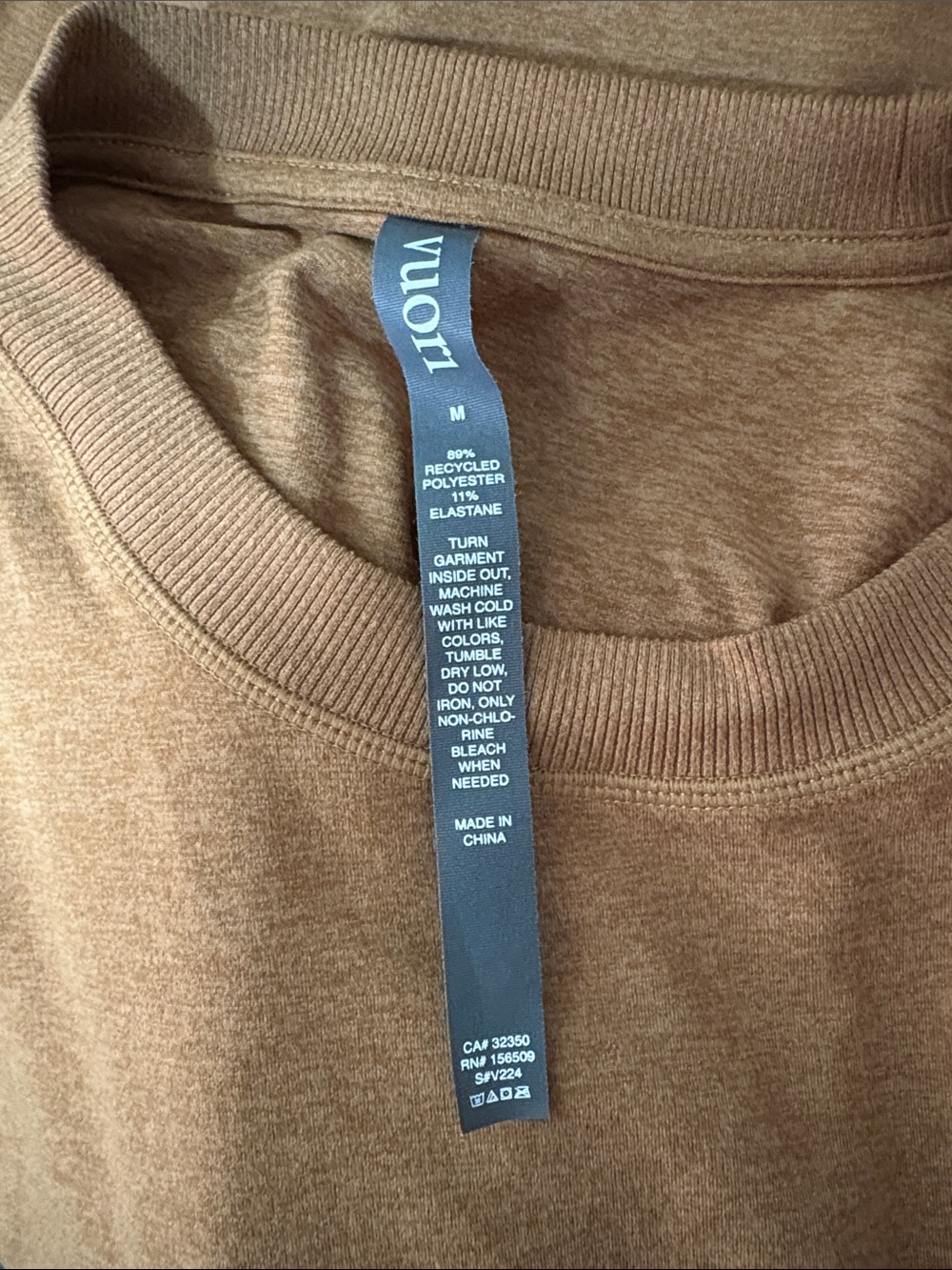 Vuori Ponto Performance Crewneck Sweatshirt in Autumn Heather Gold Size Medium - Picture 10 of 11